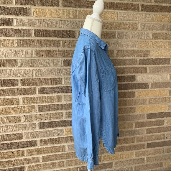Athleta Chambray Blue Button Down Shirt Tencel Size Small - Picture 7 of 12